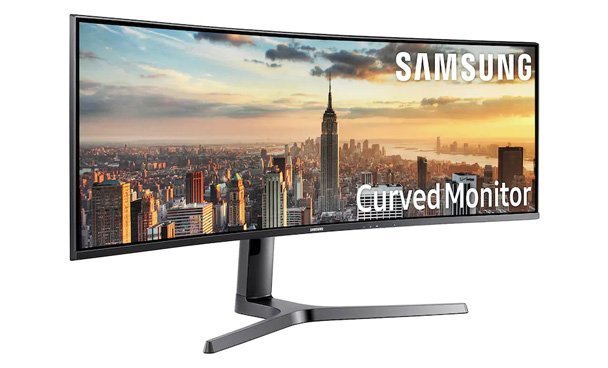 Curved Monitor for gaming